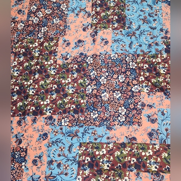 Loft Outlet Floral Square Scarf Maroon Pink And Blue Colors - Picture 4 of 7